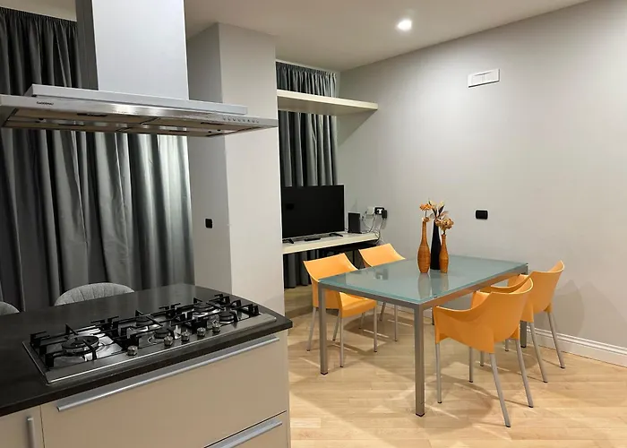 -Villa Paola City Center- Luxury House In Town Centre